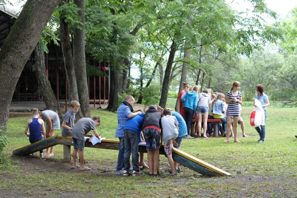 Three camps. Лагерь наши гости 3 Приморский край. Лагерь костер Партизанск. Лагерь костер Партизанск Приморский край. Наши гости 3 Партизанск.